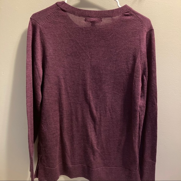 Banana Republic Wool Sweater - Picture 4 of 5